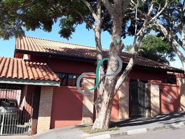 Casa para Venda em Vinhedo - 2