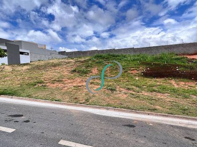 Terreno para Venda em Valinhos - 4