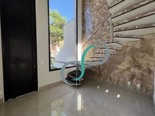 Casa para Venda em Valinhos - 3