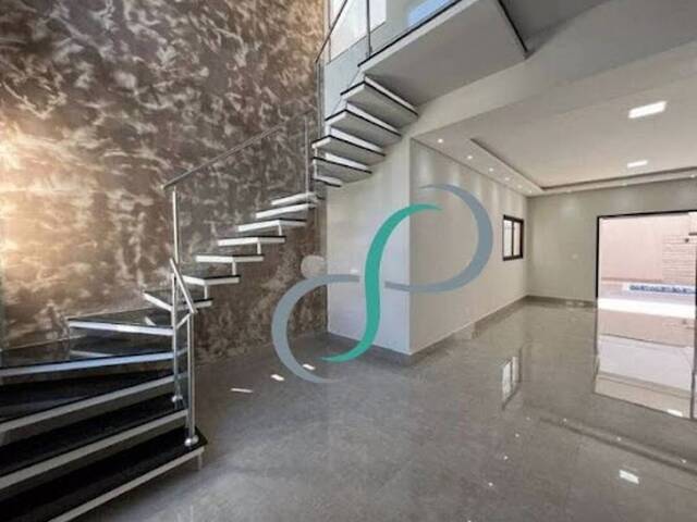 Casa para Venda em Valinhos - 4