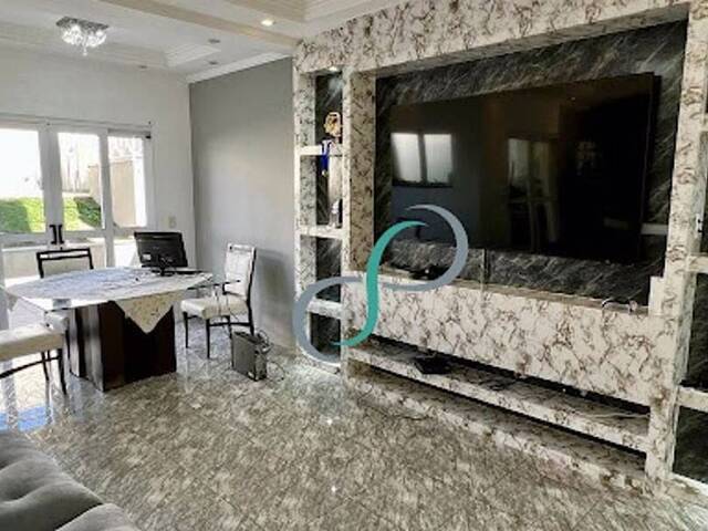 Casa para Venda em Valinhos - 5