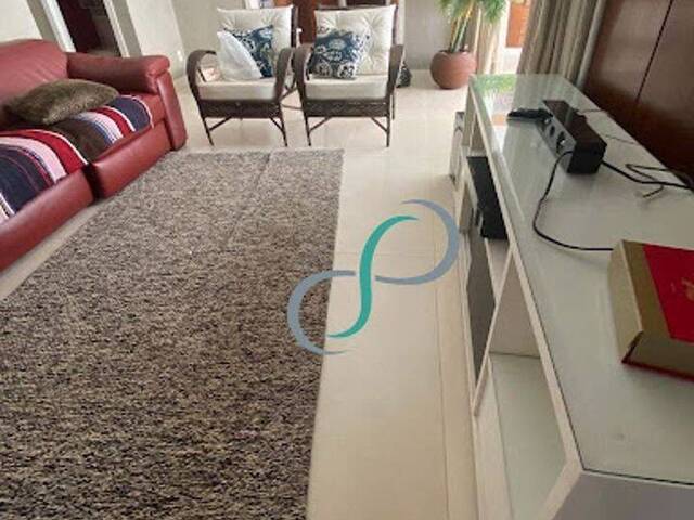 Venda em Jardim das Oliveiras - Campinas