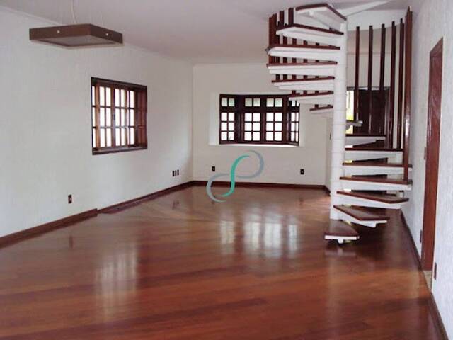 #CA0375 - Casa para Venda em Vinhedo - SP