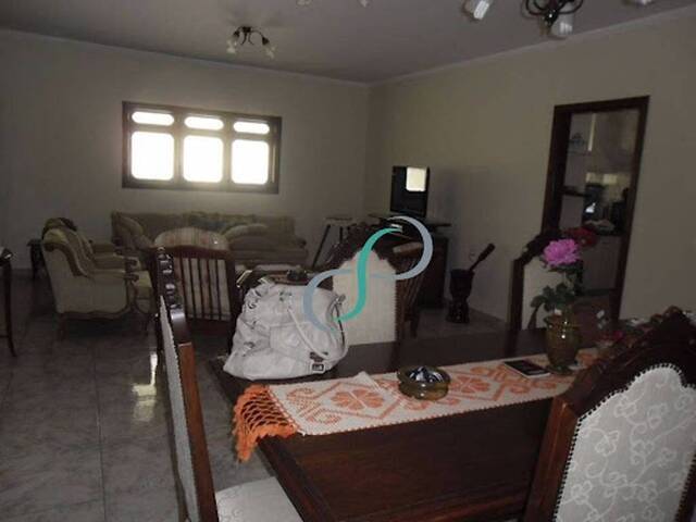 #CA0378 - Casa para Venda em Vinhedo - SP