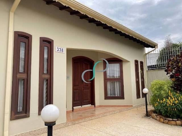 Casa para Venda em Valinhos - 2