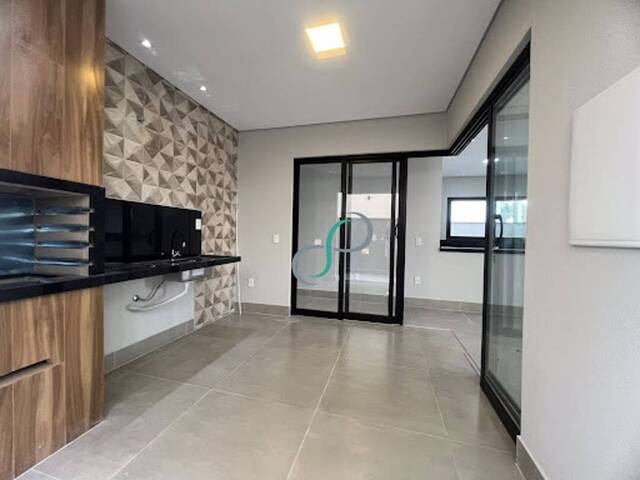 Casa para Venda em Valinhos - 5