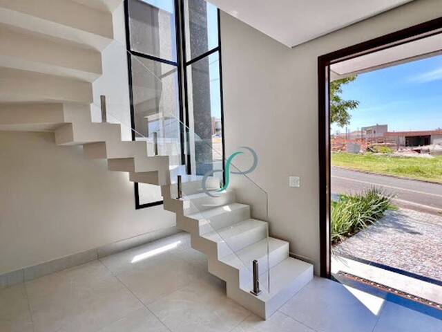 Casa para Venda em Valinhos - 5