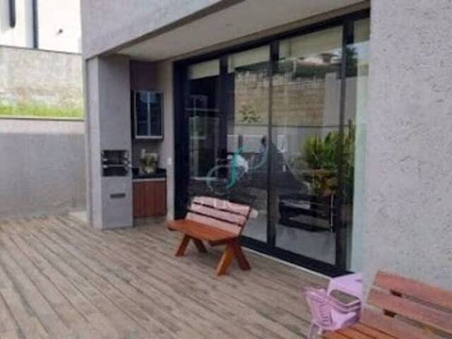 Casa para Venda em Valinhos - 3