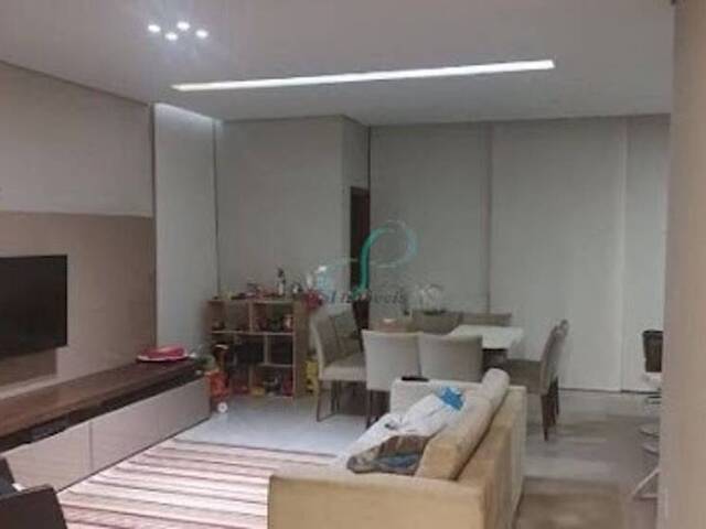 Casa para Venda em Valinhos - 5