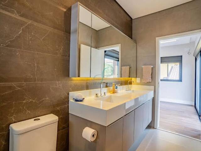 Casa para Venda em Valinhos - 3