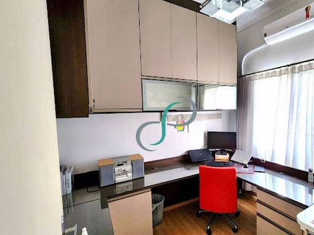 Casa para Venda em Valinhos - 2