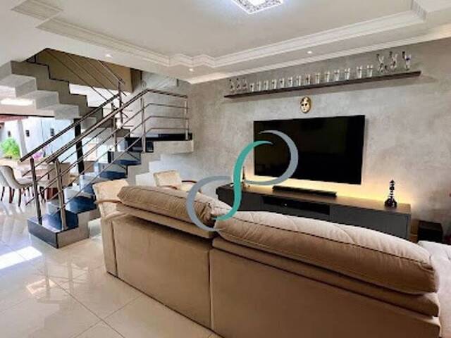 Casa para Venda em Valinhos - 3