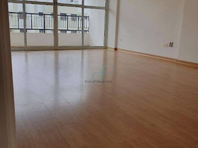 Apartamento para Venda em Valinhos - 2