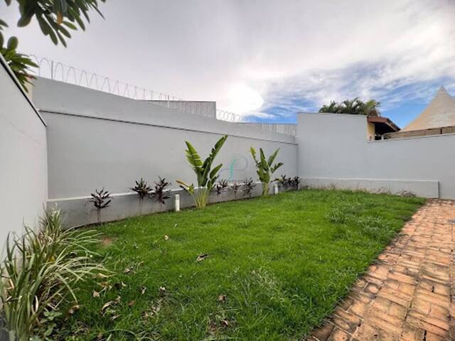 Casa para Venda em Valinhos - 3