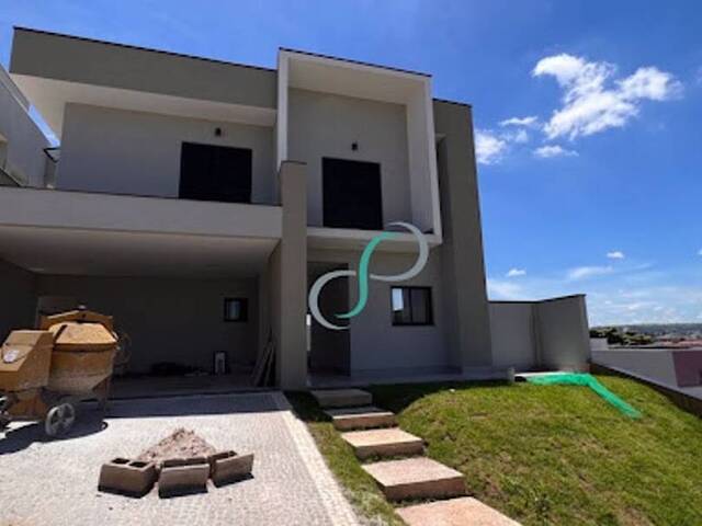 Casa para Venda em Valinhos - 2