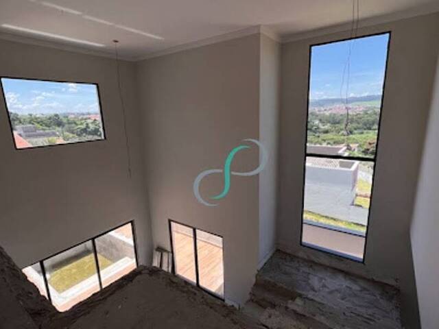 Casa para Venda em Valinhos - 4