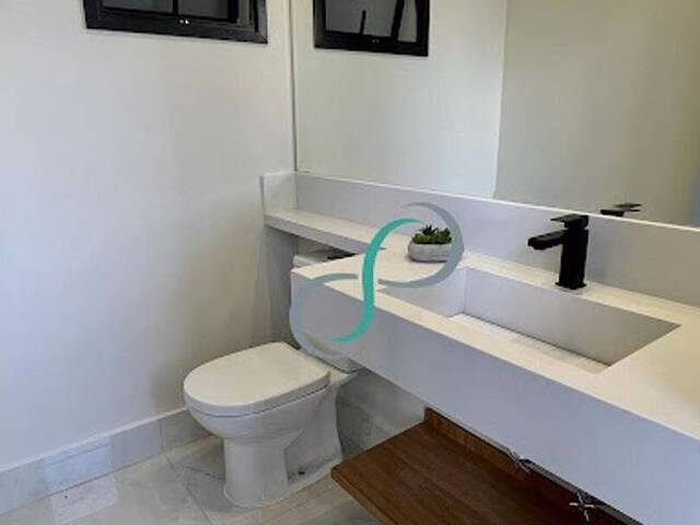 Casa para Venda em Valinhos - 2