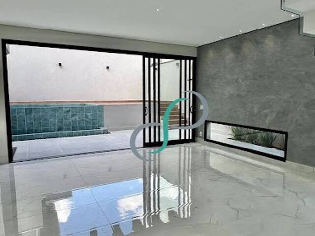 Casa para Venda em Valinhos - 4