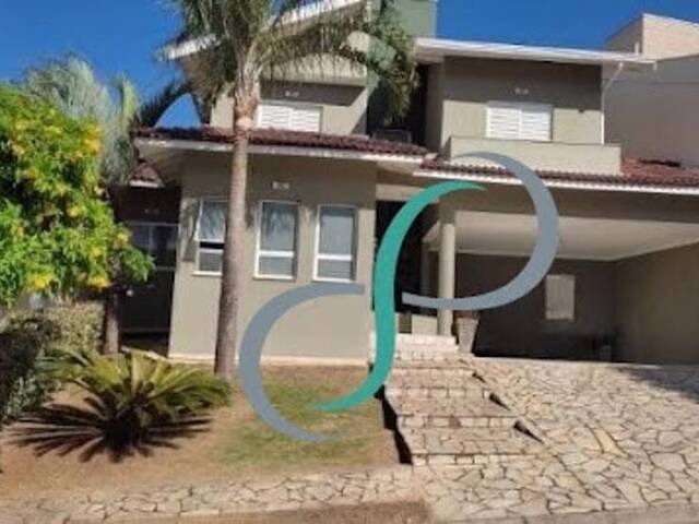 Casa para Venda em Valinhos - 2