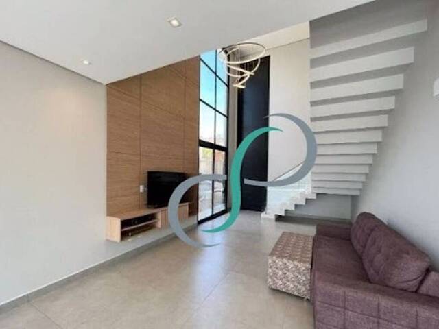 Casa para Venda em Valinhos - 2