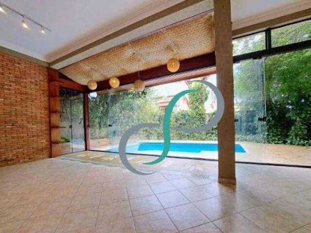 Casa para Venda em Valinhos - 2