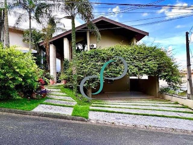 Casa para Venda em Valinhos - 2