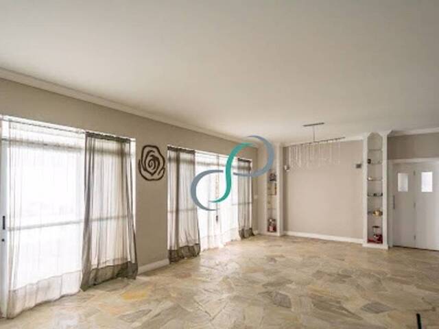 Casa para Venda em Valinhos - 5