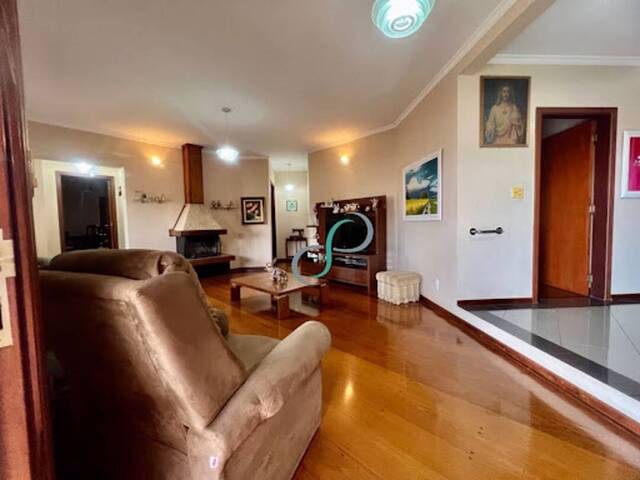 Casa para Venda em Valinhos - 4