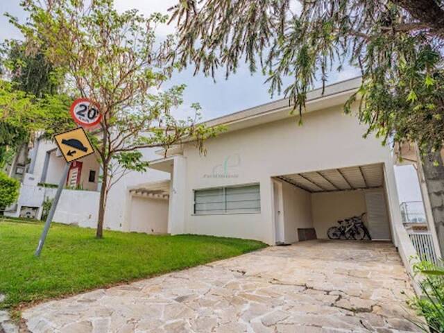 #CA0466 - Casa para Venda em Vinhedo - SP