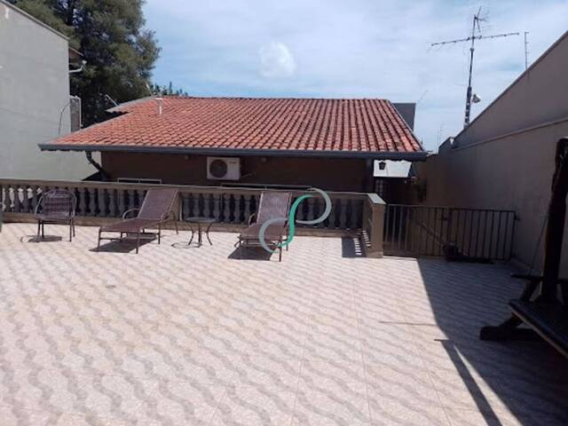 Casa para Venda em Valinhos - 2