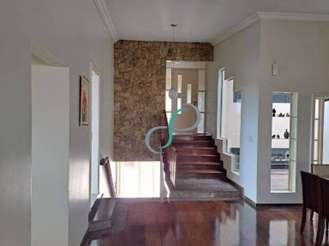 Casa para Venda em Valinhos - 4