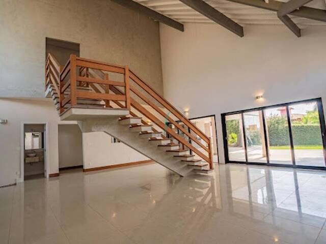 #CA0486 - Casa para Venda em Valinhos - SP