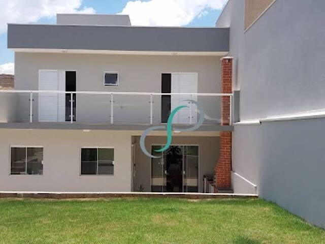 #CA0489 - Casa para Venda em Valinhos - SP