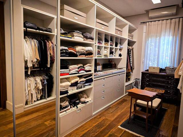 #CA0508 - Casa para Venda em Valinhos - SP