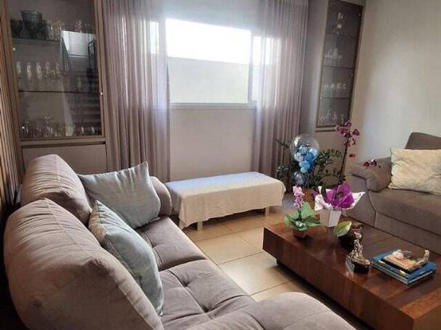 Casa para Venda em Valinhos - 5