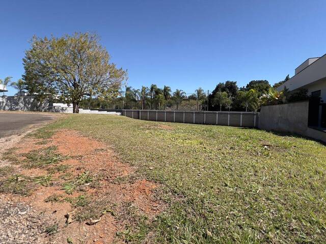 Terreno para Venda em Valinhos - 2