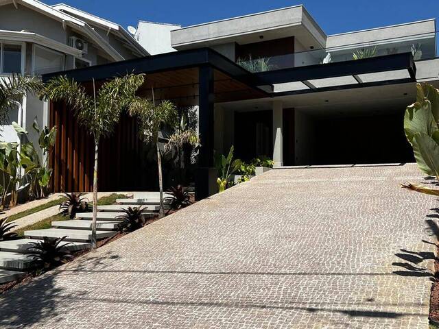 #CA0520 - Casa para Venda em Valinhos - SP