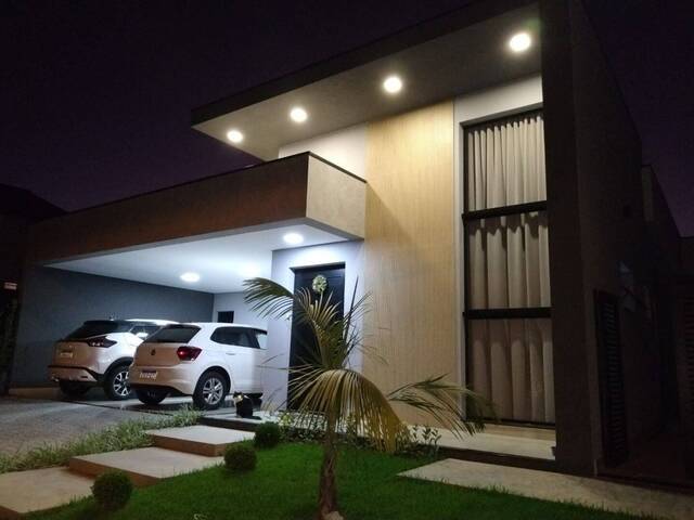 Casa para Venda em Valinhos - 2