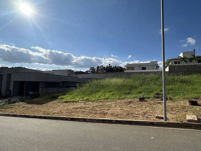 #TE0190 - Terreno para Venda em Valinhos - SP