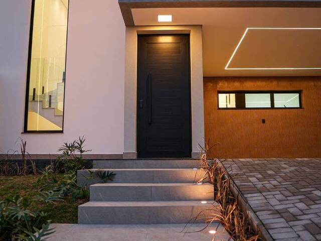 Casa para Venda em Valinhos - 3