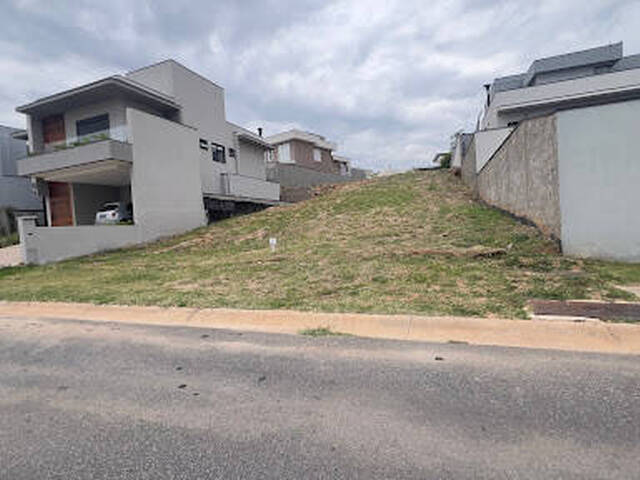 Terreno para Venda em Valinhos - 4