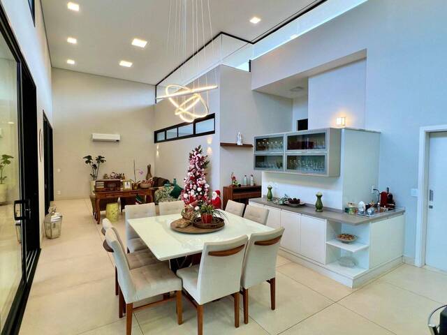 Casa para Venda em Valinhos - 4