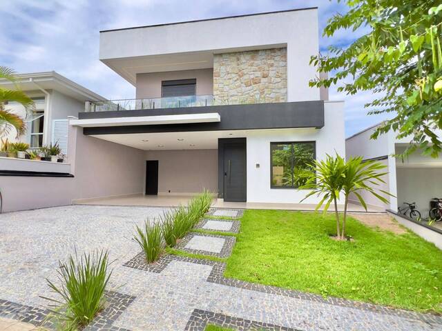 Casa para Venda em Valinhos - 2