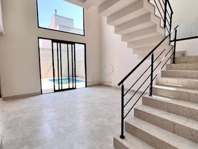 Casa para Venda em Valinhos - 3