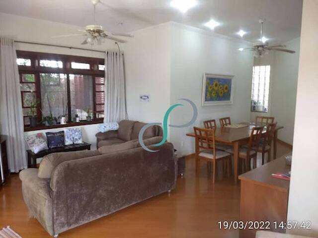 Casa para Venda em Valinhos - 2