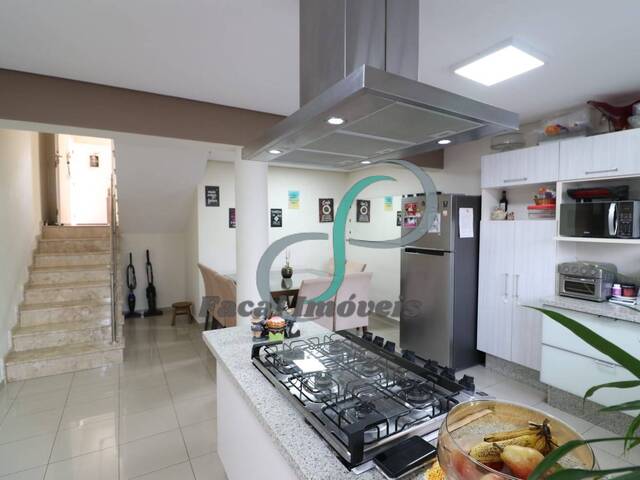 Casa para Venda em Valinhos - 2