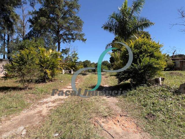 Área para Venda em Valinhos - 4