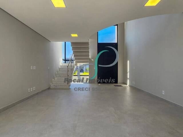 Casa para Venda em Valinhos - 2