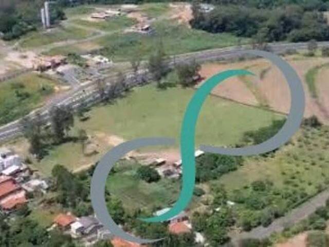 Área para Venda em Valinhos - 5