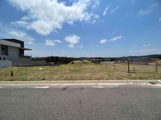 Terreno para Venda em Valinhos - 2